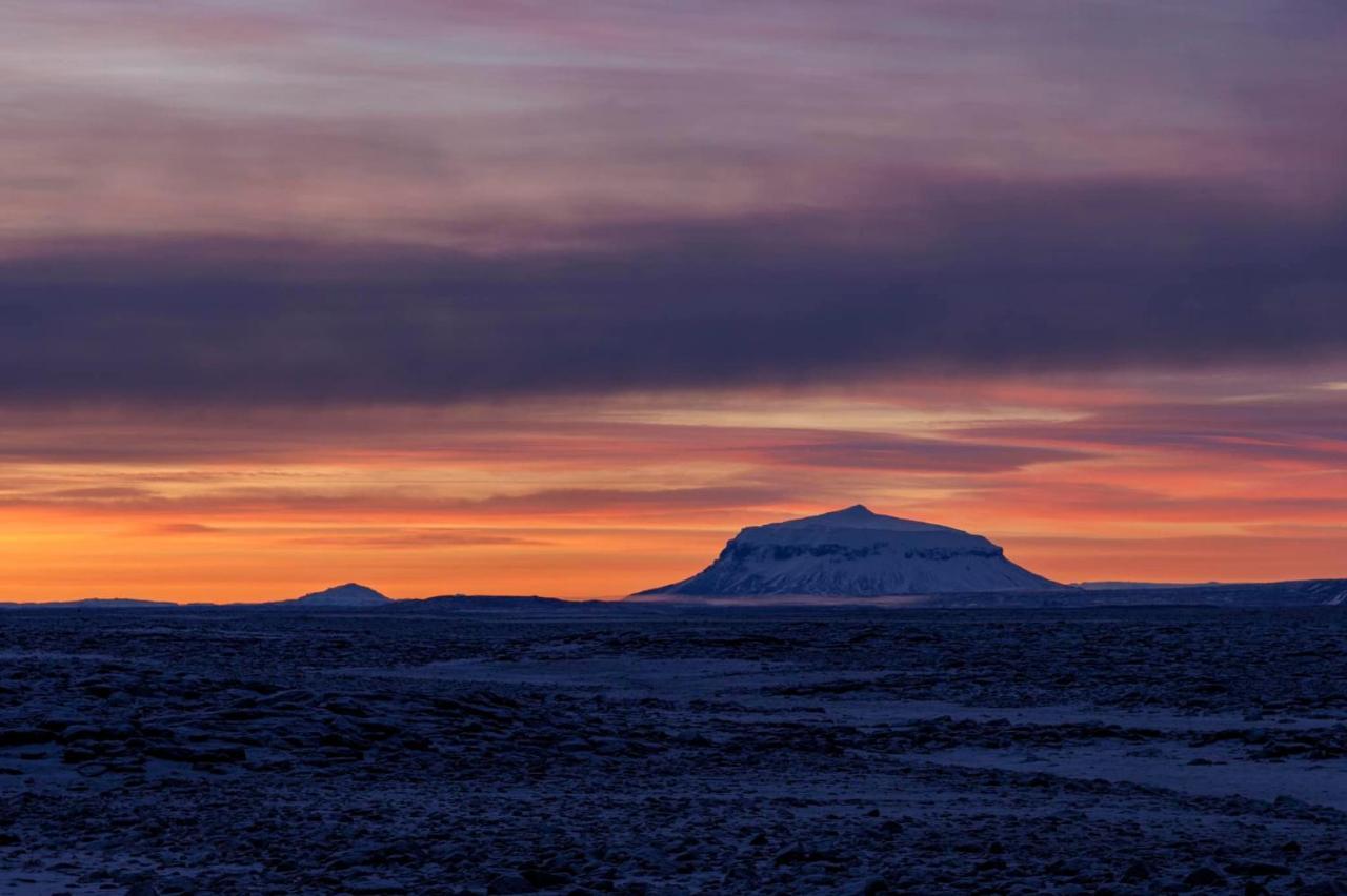 Grímstunga Guesthouse road 864 Hólsfjöllum Grimsstathir a Fjollum Exteriör bild