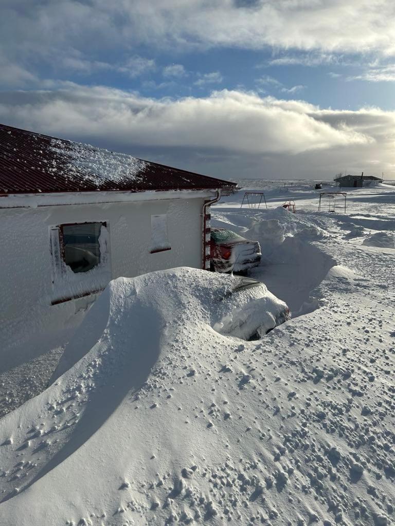 Grímstunga Guesthouse road 864 Hólsfjöllum Grimsstathir a Fjollum Exteriör bild